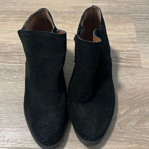 Black ankle booties